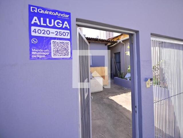 Casa aluguel em Região Geográfica Imediata de Goiânia, Goiânia