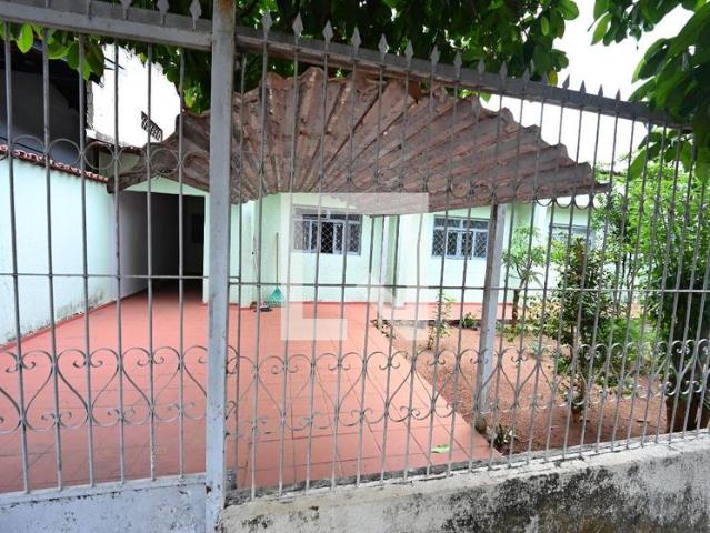 Casa venda em Setor Coimbra, Goiânia