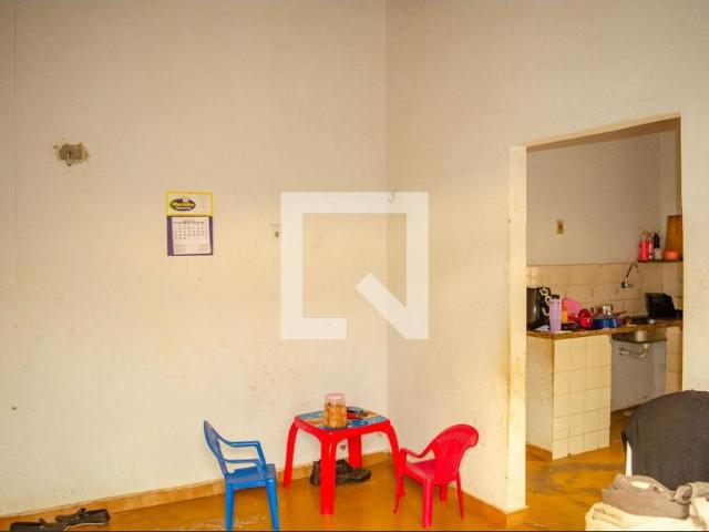 Casa aluguel em Região Geográfica Imediata de Goiânia, Goiânia