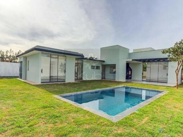 Casa venda em Região Geográfica Imediata do Distrito Federal, Região Integrada de Desenvolvimento do Distrito Federal e Entorno