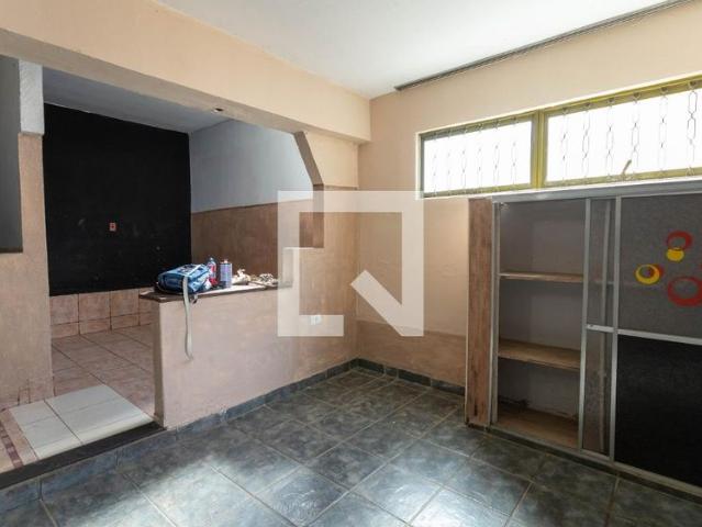 Casa aluguel em Região Geográfica Imediata de Goiânia, Goiânia