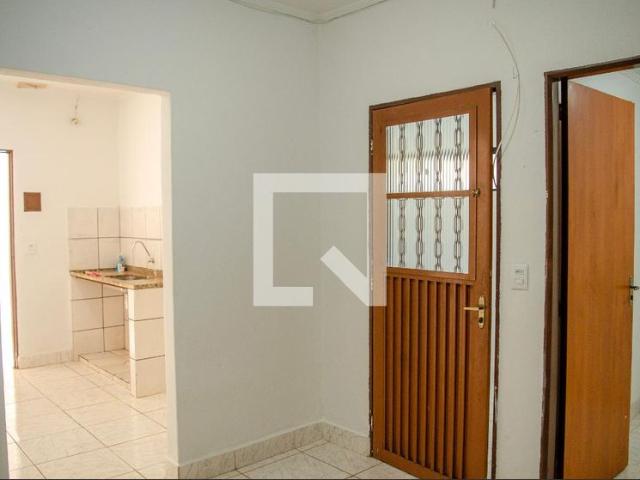 Casa aluguel em Setor Leste Vila Nova, Goiânia