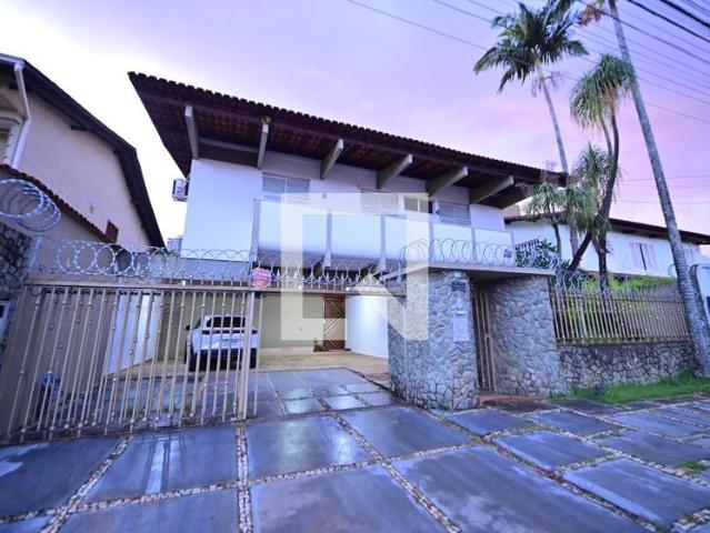 Casa aluguel em Goiânia, Setor Marista