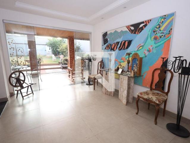 Casa aluguel em Região Geográfica Imediata de Goiânia, Goiânia