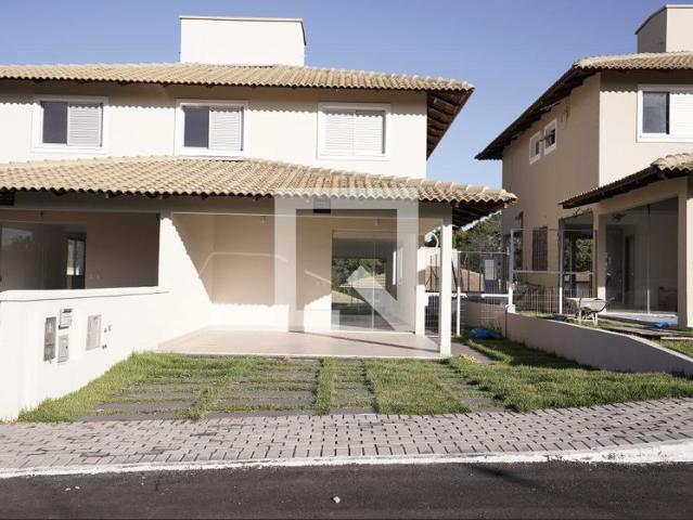Casa aluguel em Região Geográfica Imediata de Goiânia, Goiânia