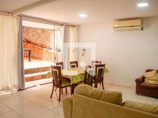 Casa aluguel em Região Geográfica Imediata de Goiânia, Goiânia