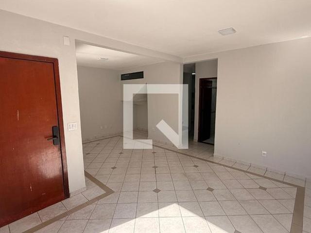 Casa aluguel em Região Geográfica Imediata de Goiânia, Goiânia