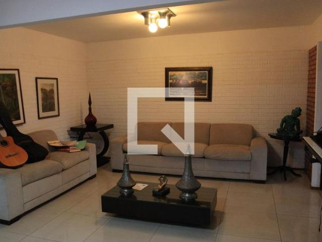 Casa aluguel em Goiânia, Setor Sul