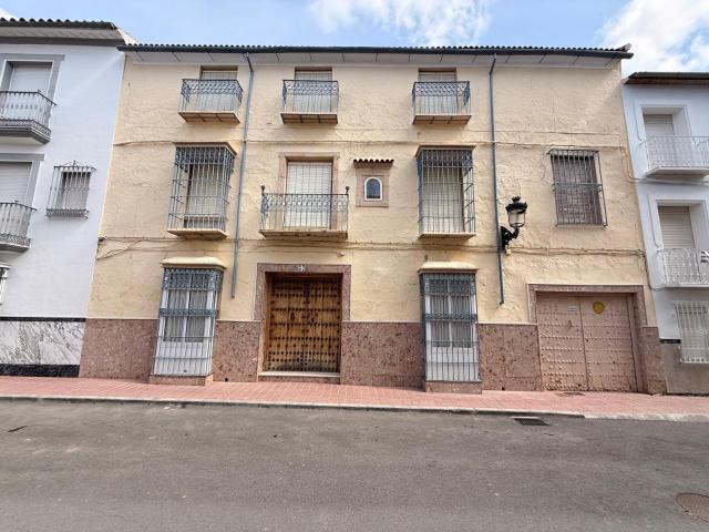 Casa en venta en Benamejí, Andalucía