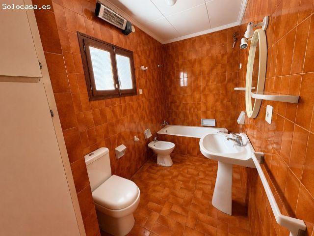 Casa en venta en La Canal de Navarrés, Valencia
