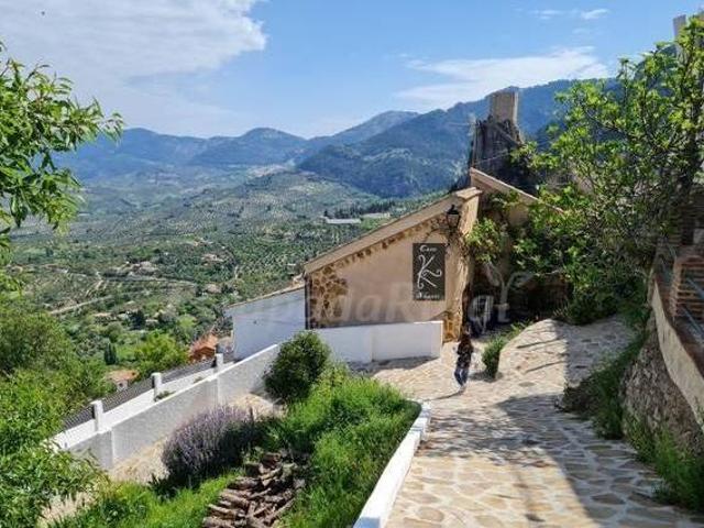 Casa en alquiler en La Iruela, Andalucía