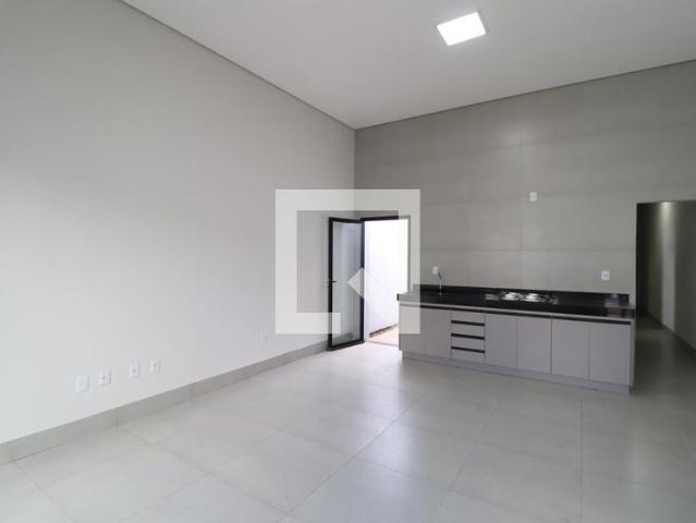 Casa aluguel em Região Geográfica Imediata de Uberlândia, Oliveira Fortes