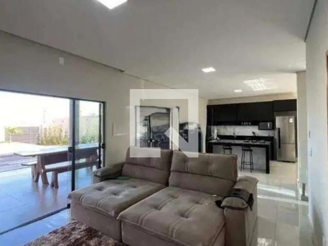 Casa aluguel em Região Geográfica Imediata de Uberlândia, Oliveira Fortes