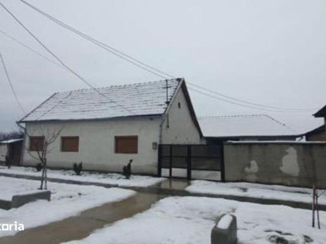 Casă vânzări în Romani, Arad
