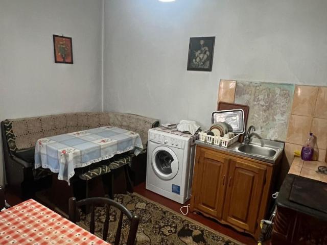 Casă vânzări