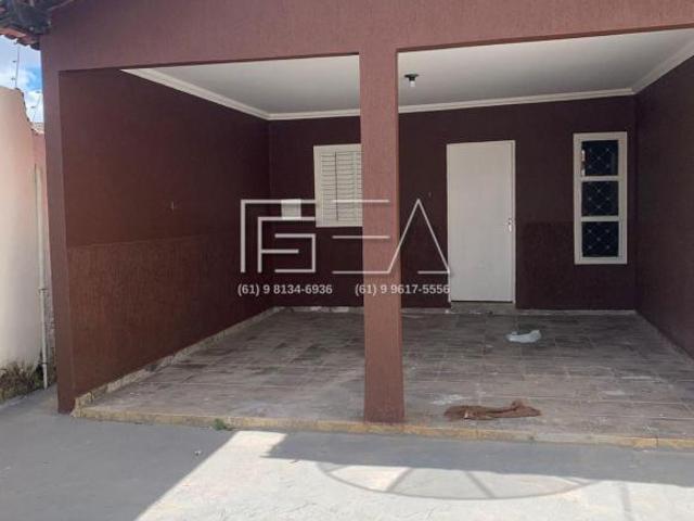 Casa venda em Região Geográfica Imediata de Águas Lindas de Goiás, Região Integrada de Desenvolvimento do Distrito Federal e Entorno