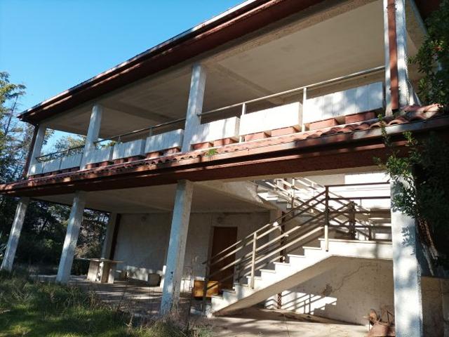 Villa Indipendente in vendita a Cugnoli, Abruzzo