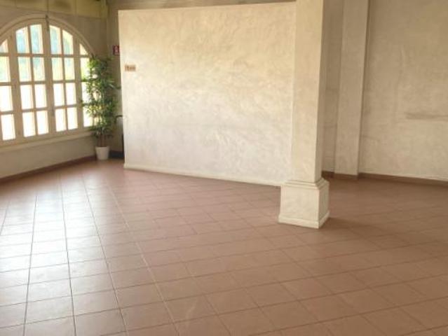 Locale Commerciale in vendita a Noventa Padovana, Padova