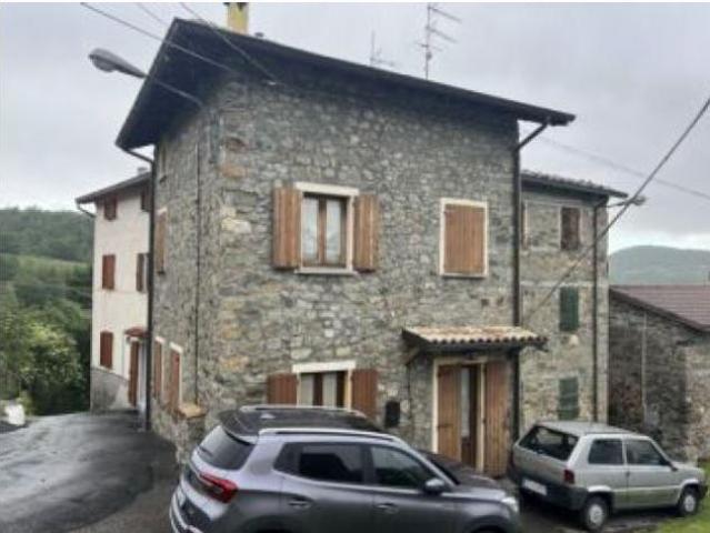 Appartamento in vendita a Appennino Reggiano, Re
