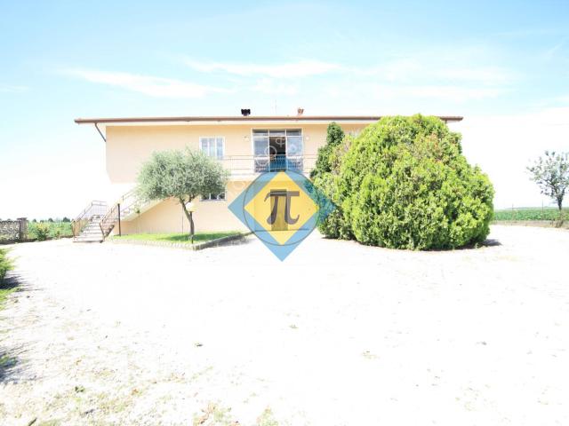 Villa Indipendente in vendita a Sesto Al Reghena, Friuli-Venezia Giulia