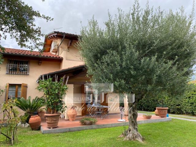 Villa Indipendente in affitto a Piemonte, Torino