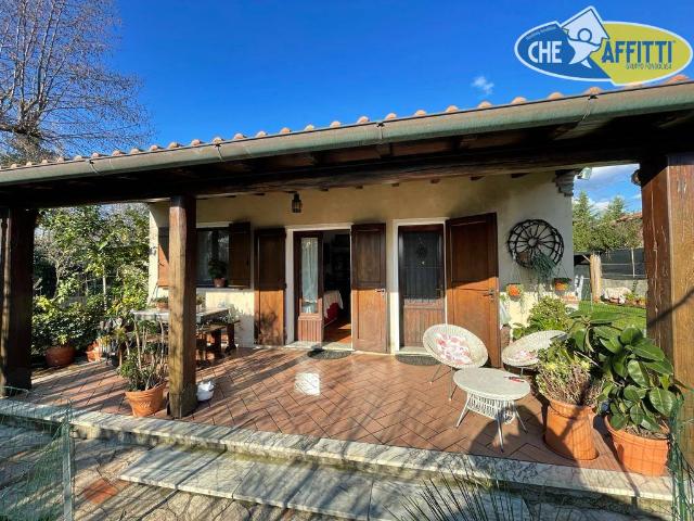 Villa Indipendente in affitto a Crociale, Tonfano