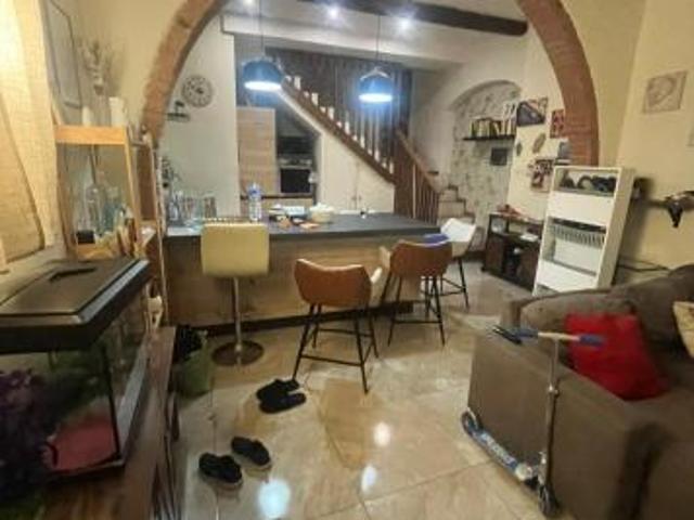 Villa Indipendente in affitto a Carrara, Toscana