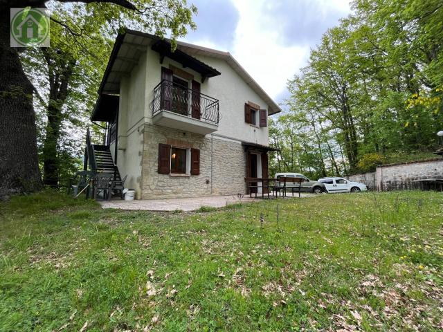 Villa Indipendente in affitto a Unione dei comuni del Frignano, Pavullo Nel Frignano