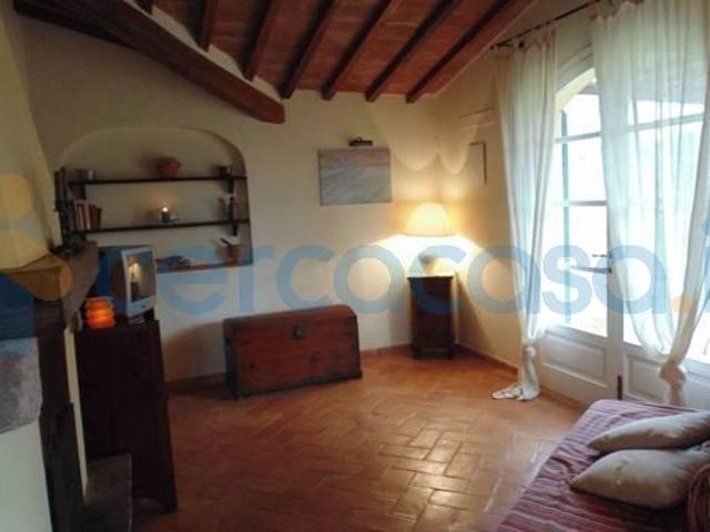 Villa Indipendente in affitto a Follonica, Toscana