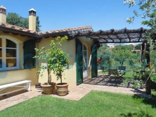 Villa Indipendente in affitto a Follonica, Toscana