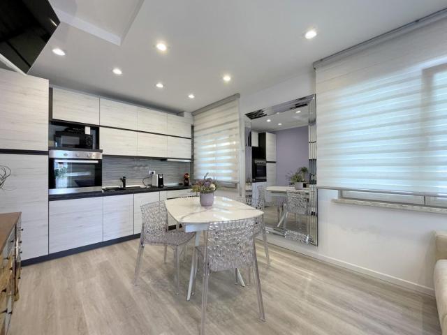 Villa Indipendente in affitto a Caravello, Camaiore