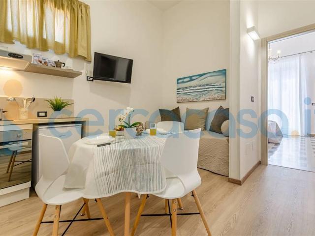 Villa Indipendente in affitto a Acireale, Sicilia