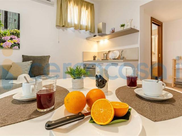 Villa Indipendente in affitto a Acireale, Sicilia
