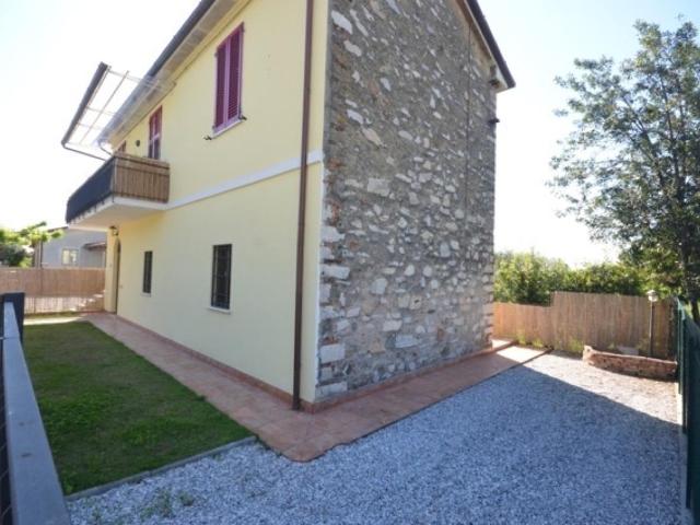 Villa Indipendente in affitto a Seravezza, Toscana