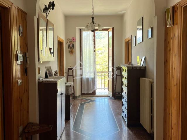 Villa Indipendente in vendita a Marche, Ascoli Piceno