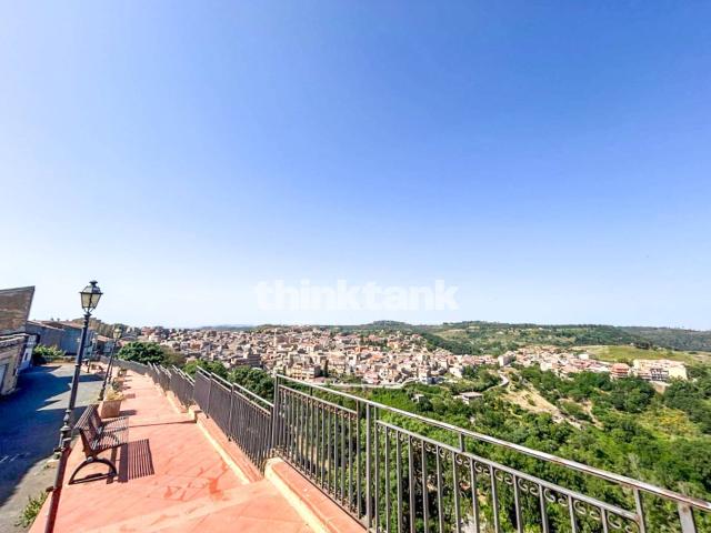 Villa Indipendente in vendita a Aidone, Sicilia