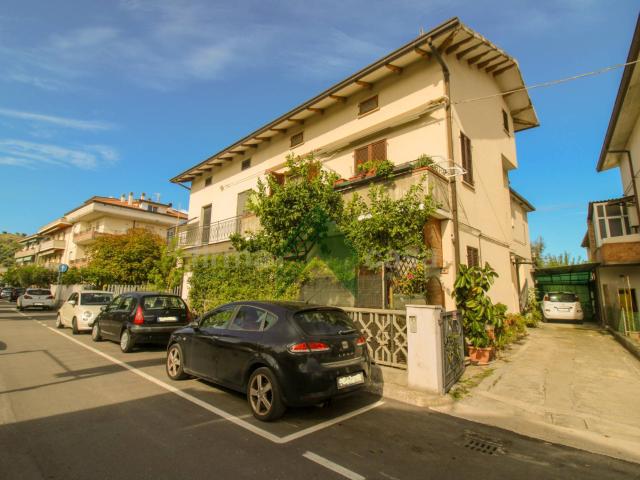 Villa Indipendente in vendita a Unione dei Comuni della Val Vibrata, Alba Adriatica