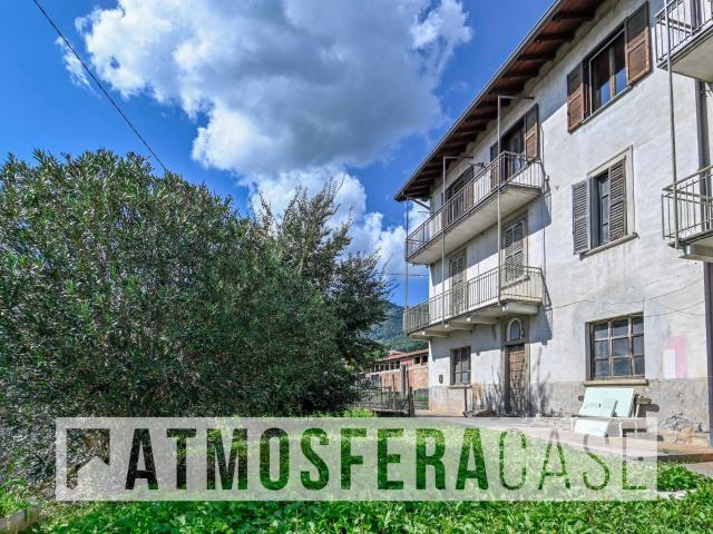 Villa Indipendente in vendita a Almenno San Salvatore, Lombardia