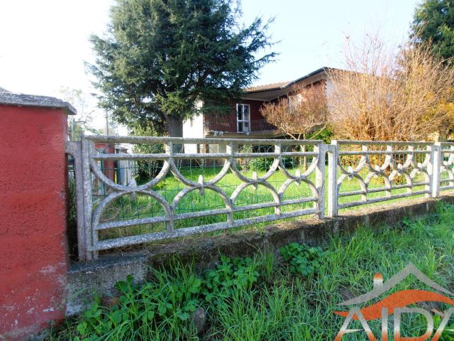 Villa Indipendente in vendita a Consandolo, Argenta