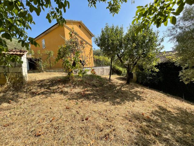 Villa Indipendente in vendita a Ariano Irpino, Campania