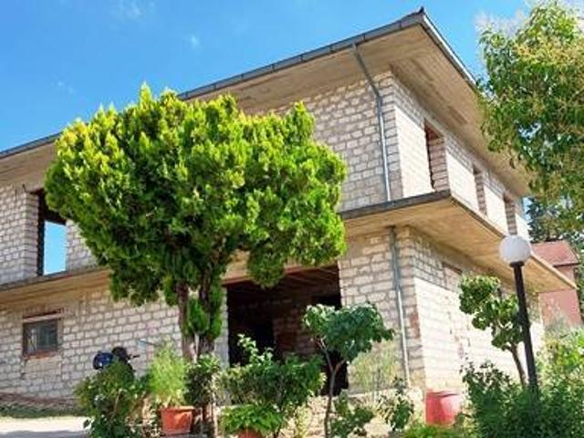 Villa Indipendente in vendita a Ariano Irpino, Campania