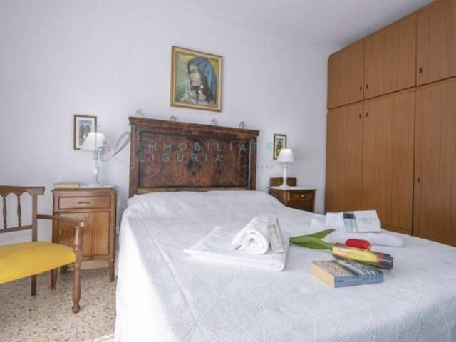 Villa Indipendente in vendita a Armo, Liguria