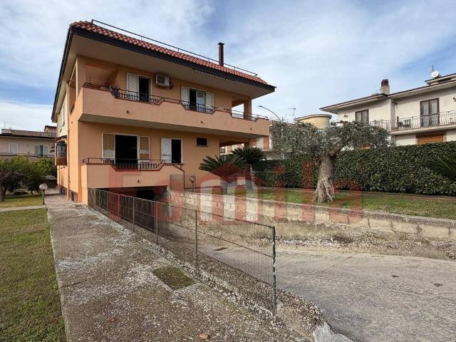 Villa Indipendente in vendita a Avella, Campania