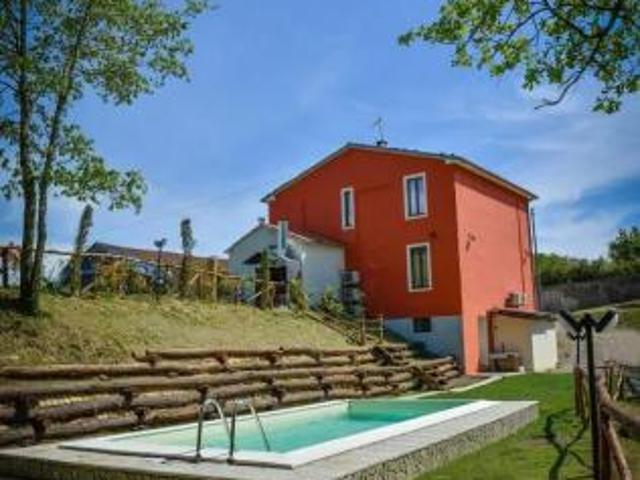 Villa Indipendente in vendita a Unione di comuni Montana Lunigiana, Bagnone