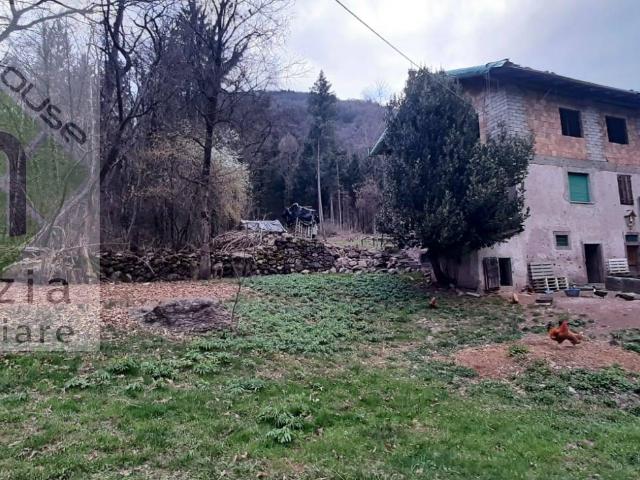 Villa Indipendente in vendita a Comunità delle Giudicarie, Condino
