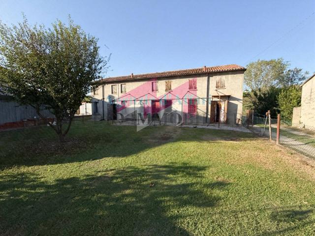 Villa Indipendente in vendita a Borgocarbonara, Carbonara Di Po