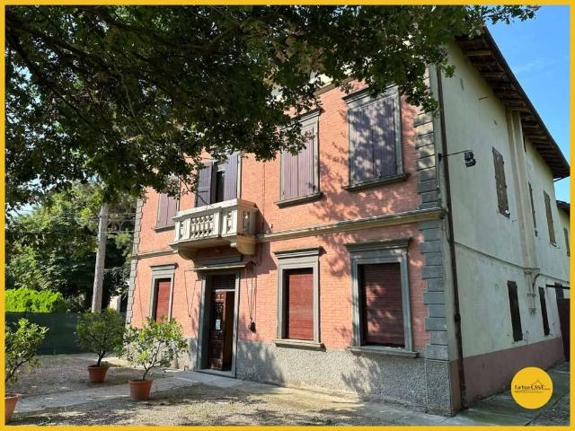 Villa Indipendente in vendita a Budrio, Reggio Emilia