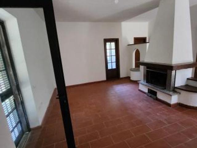 Villa Indipendente in vendita a Calci, Pisa