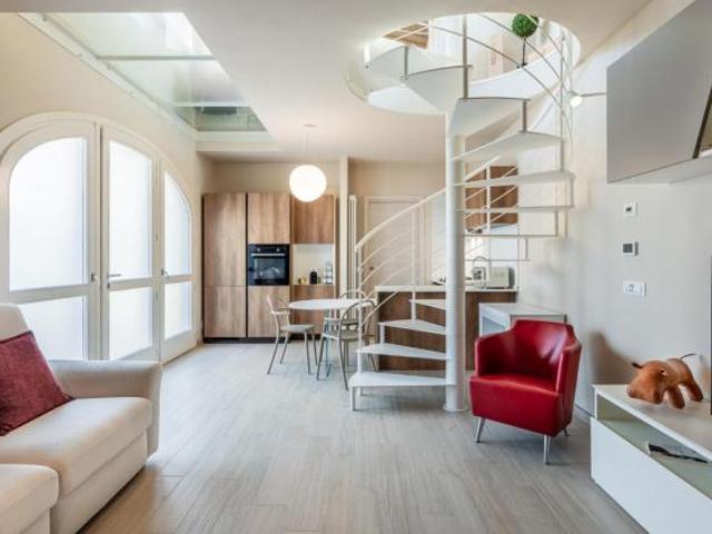 Villa Indipendente in vendita a Calcinaia, Toscana