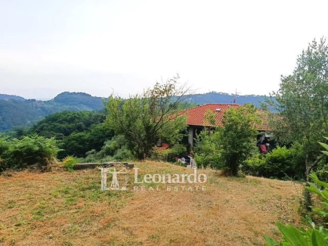 Villa Indipendente in vendita a Montemagno, Camaiore